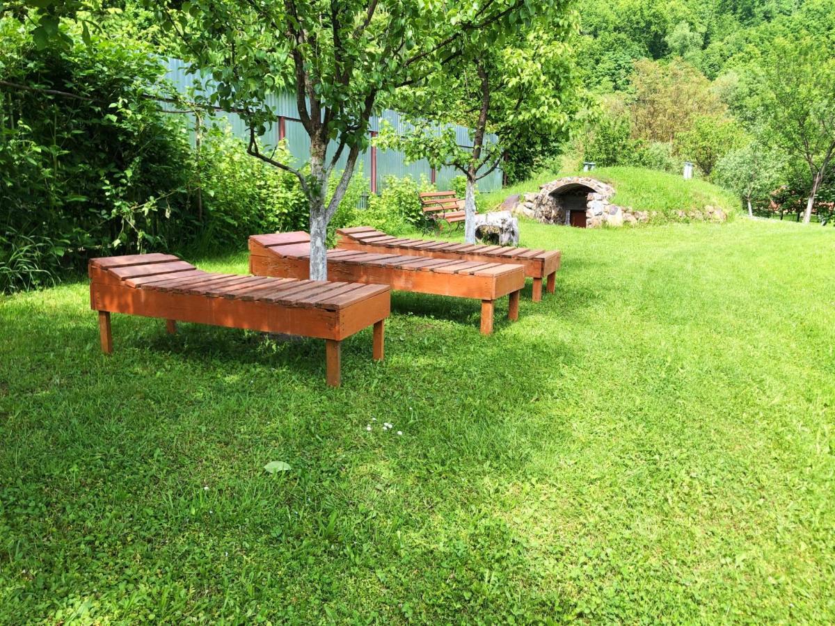 У Оксани Hotel Solochin Bagian luar foto